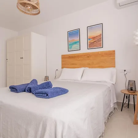 Saltwater Heated Pool, Air-con, Adult Only