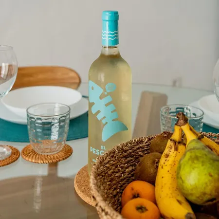 Saltwater Heated Pool, Air-con, Adult Only Apartment Corralejo
