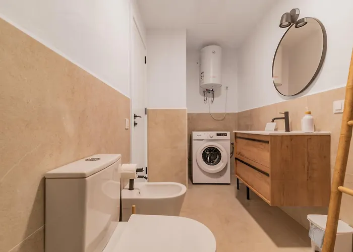 アパート Saltwater Heated Pool, Air-con, Adult Only コラレホ