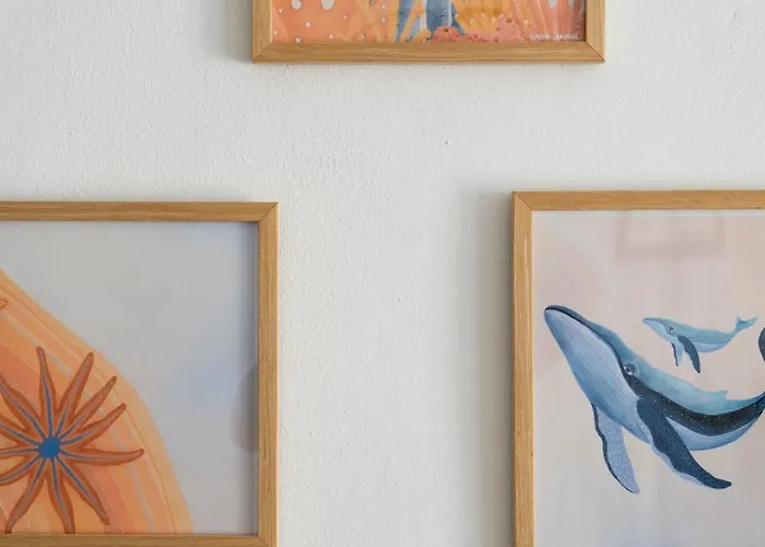 Saltwater Heated Pool, Air-con, Adult Only アパート