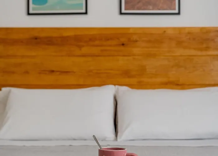 Saltwater Heated Pool, Air-con, Adult Only アパート コラレホ