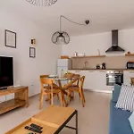 Apartament Saltwater Heated Pool, Air-con, Adult Only *